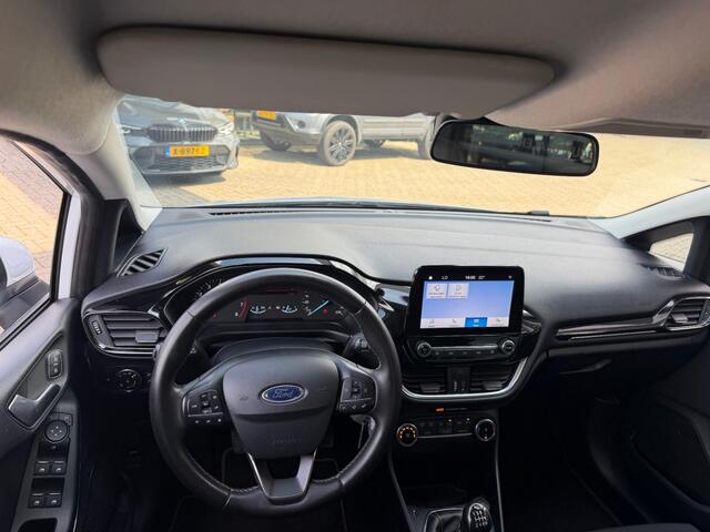 Ford FIESTA 1.0 ECOB.HYBID 125 PK TITANIUM NAVI AIRCO PDC