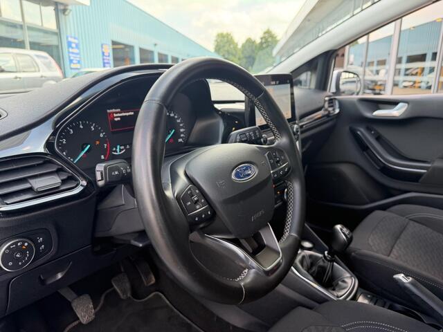 Ford FIESTA 1.0 ECOB.HYBID 125 PK TITANIUM NAVI AIRCO PDC