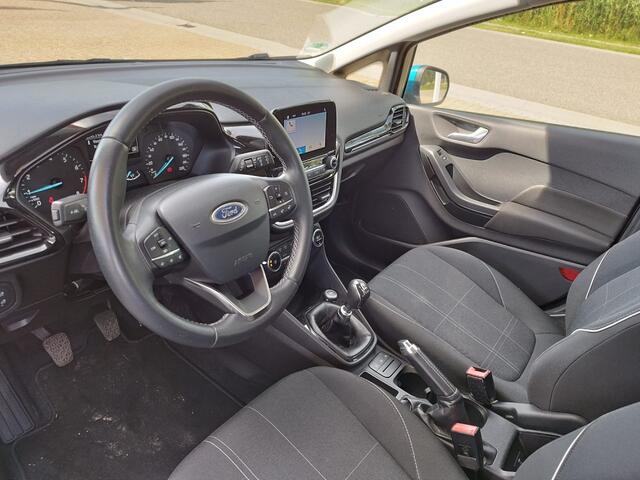 Ford FIESTA 1.0 EcoBoost ** 72.995 KM ** 1e EIG ** 5 DRS ** Bluetooth ** Cruise ** Lm velgen **