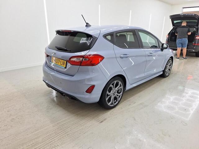 Ford FIESTA 95pk ST-Line X Navi B&O Camera Winter pack Full LED Koplampen Privacy Glass Dealeronderhouden