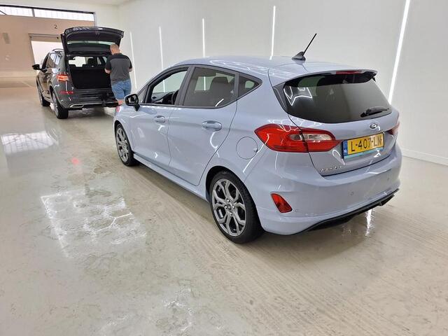 Ford FIESTA 95pk ST-Line X Navi B&O Camera Winter pack Full LED Koplampen Privacy Glass Dealeronderhouden