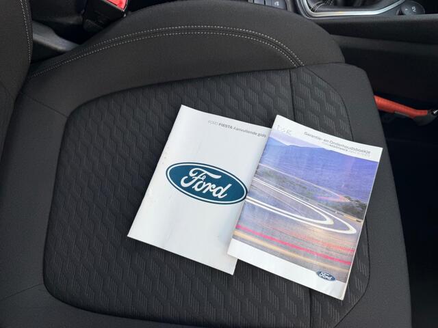 Ford FIESTA 1.0 ECOB.HYBRIDE TITANIUM NAVI AIRCO PDC