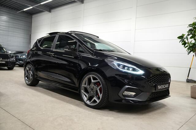 Ford FIESTA 1.5 EcoBoost ST-3 200PK * Performance - Pano - Launch Control - Recaro - B&O - Camera - Keyless - Blind Spot - 100% Dealer *