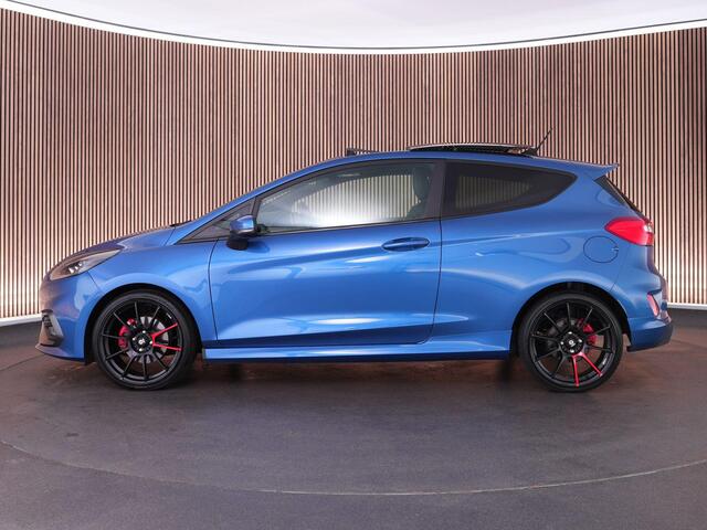 Ford FIESTA ST-3 1.5 200pk PERFORMANCE PACK |Milltek|18" LMV Sparco|launch control|sper diff|pano|B&O|Apple Carplay|parkeercamera|cruise control|winterpack|
