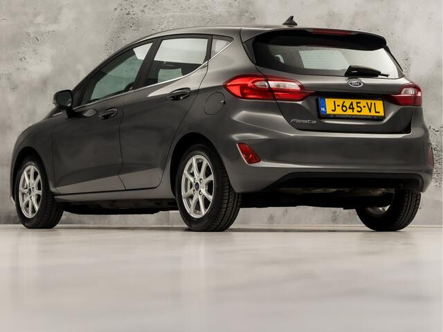Ford FIESTA 1.0 EcoBoost Titanium (APPLE CARPLAY, GROOT NAVI, CLIMATE, SPORTSTOELEN, LM VELGEN, PARKEERSENSOREN, NIEUWSTAAT)