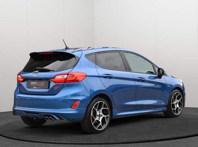 Ford FIESTA 1.5 ST 200PK LED/Carplay/Recaro/Performance