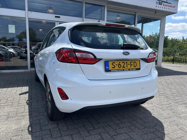 Ford FIESTA 1.0 EcoBoost Hybrid Titanium /cruise control/airco/digitaal dealer onderhouden/nieuwstaat.