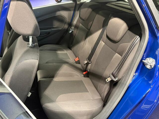 Ford FIESTA 1.0 EcoBoost Titanium | Camera | Stoelverwarming | Climate control |