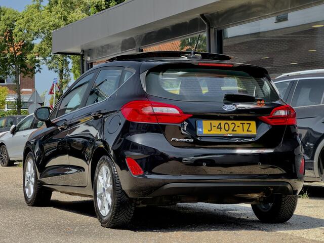 Ford FIESTA 1.0 AUT7 TITANIUM PANODAK NAVI CAMERA LED LMV PDC