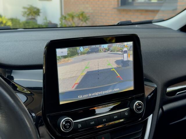 Ford FIESTA 1.0 AUT7 TITANIUM PANODAK NAVI CAMERA LED LMV PDC