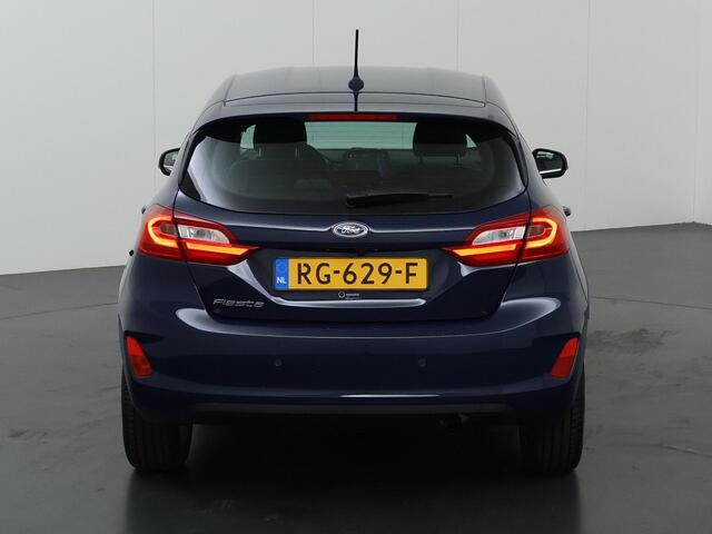 Ford FIESTA 1.0 EcoBoost Titanium | Parkeercamera | Cruise Control Adaptief | B&O | Navigatie | Climate Control | Voorruitverwarming |