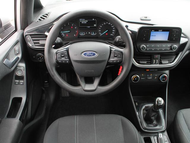 Ford FIESTA 1.1 Trend | Airco | Cruise | All Season banden