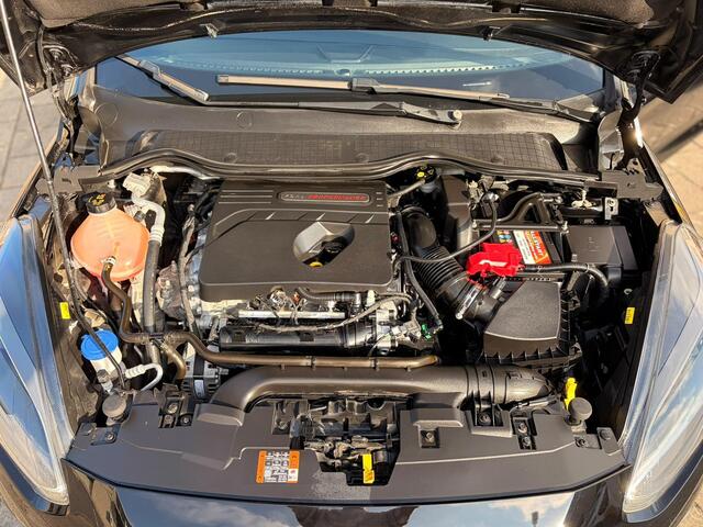 Ford FIESTA 1.5 EcoBoost ST-3 Pano/Keyless/B&O/Full optie