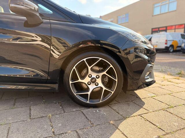 Ford FIESTA 1.5 EcoBoost ST-3 Pano/Keyless/B&O/Full optie
