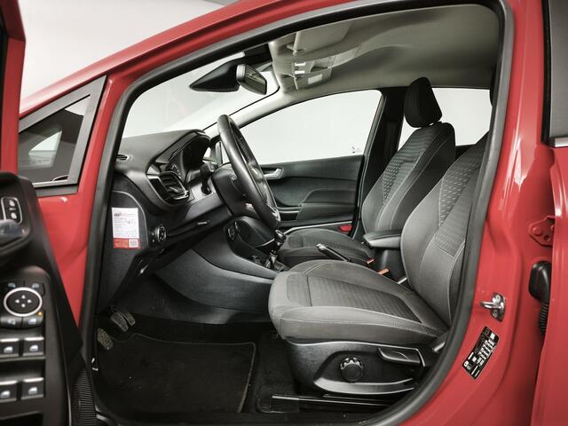 Ford FIESTA 1.0 EcoBoost Titanium | Stoelverwarming | Achteruitrijcamera | Navigatie | Climate Control |