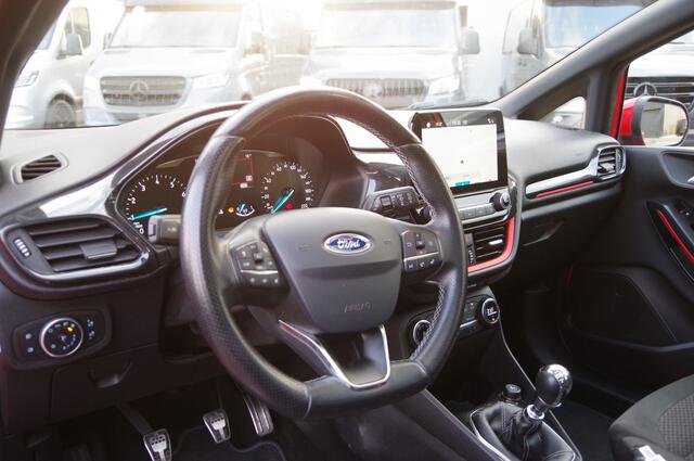 Ford FIESTA 1.0 EcoBoost Vignale ST-line 125PK, PANO, STOELVERWARMING, ADAPT. CRUISE, CLIMA, NAVI, PARKEERSENSOREN