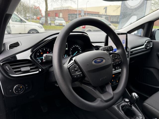 Ford FIESTA BWJ 2022 | 1.0I 100PK Titanium | AIRCO | NAVI | CRUISE | CARPLAY | PDC |