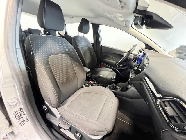 Ford FIESTA 1.0 EcoBoost Titanium | Android Auto/Apple Carplay | LM Velgen 15" | Cruise Control | LED Koplampen | Automatisch Airco |