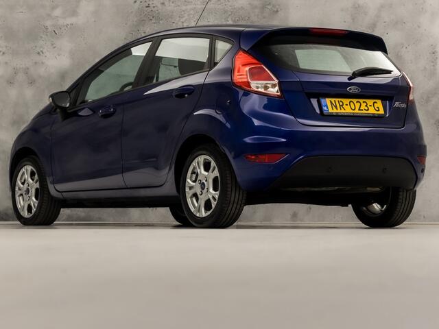 Ford FIESTA 1.0 Style Ultimate (NAVIGATIE, 5 DEURS, AIRCO, SPORTSTOELEN, LM VELGEN, PARKEERSENSOREN, CRUISE, NIEUWSTAAT)