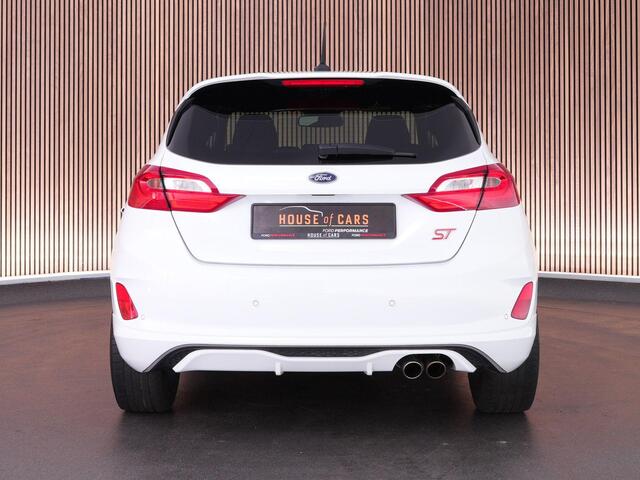 Ford FIESTA ST-3 1.5 200pk |B&O|Apple Carplay|LED-koplampen|Keyless|winterpack|cruise control|parkeersensoren achter|18" LMV|