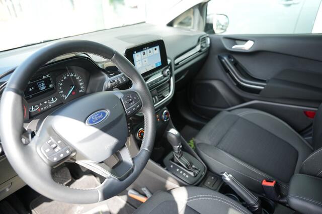 Ford FIESTA 1.0 ECOB. TITANIUM, Carplay,Trekhaak.Automaat