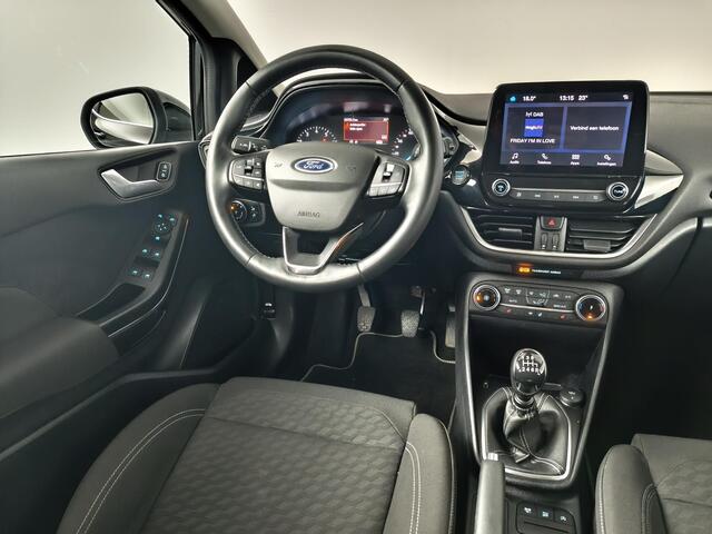Ford FIESTA 1.0 EcoBoost Titanium | Winter Pack | Carplay/Android Auto | Parkeersensoren |