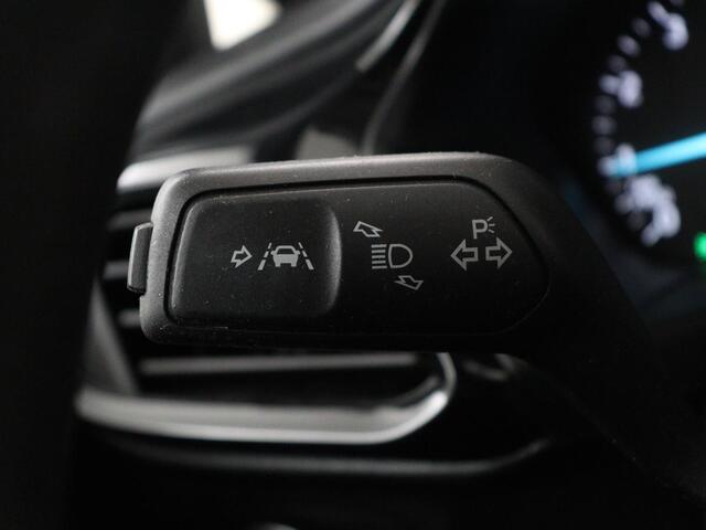 Ford FIESTA 1.1 Trend | Cruise control | Lane Assist | Airco | Navigatie | Bluetooth | DAB | Park assist