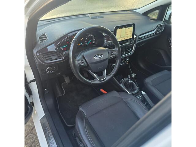 Ford FIESTA 1.0 EcoBoost Vignale panorama dak // Nieuwe distributieriem