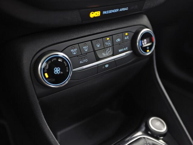 Ford FIESTA 1.0 EcoBoost Titanium (APPLE CARPLAY, GROOT NAVI, CLIMATE, CAMERA, KEYLESS, SPORTSTOELEN, ADAPTIVE CRUISE, LM VELGEN, NIEUWSTAAT)