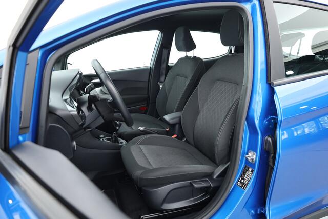 Ford FIESTA 1.0 EcoBoost Hybrid Active X | Rijklaar! | Trekhaak | WinterPack | E-Spiegels | Cruise | PDC | Climate | App.Connect | Rijmodi | LED | Bluetooth | 5-Deurs | 17'' V