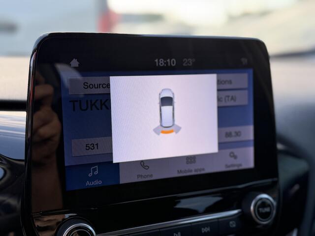 Ford FIESTA 1.0 EcoBoost Titanium 101PK | AUTOMAAT | Carplay | Airco | Cruise Control | Lichtmetalen Velgen | Privacy Glass |