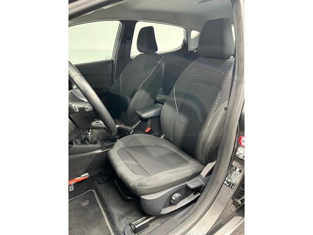 Ford FIESTA 1.0 EcoBoost Titanium | Navigatie | Camera | Verwarmbare voorruit |