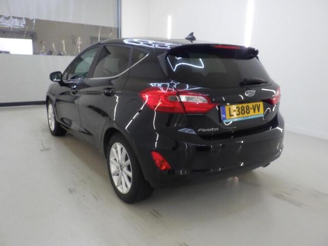 Ford FIESTA EcoBoost Titanium Navi Camera Ad. Cruise Winter Parking Dodehoek pack Dealeronderhouden