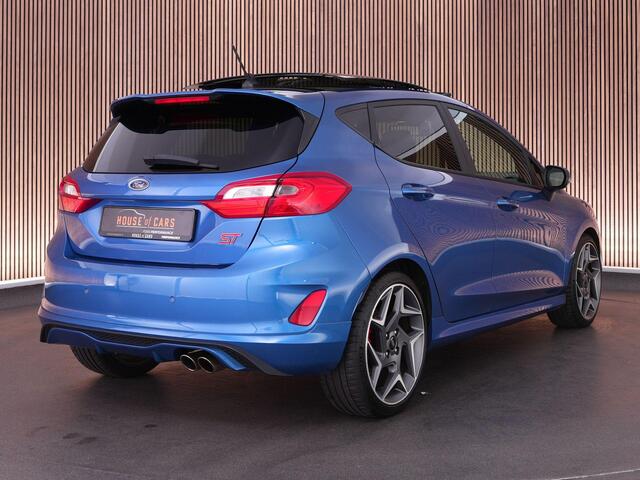 Ford FIESTA ST-3 1.5 200pk PERFORMANCE PACK |pano|launch control|sper diff|B&O|Apple Carplay|winterpack|LED|cruise control|18" LMV|