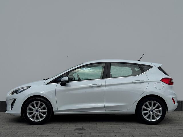 Ford FIESTA EcoBoost Titanium | Adapt. Cruise | B&O | Camera | Apple Carplay & Android Auto | 100% dealeronderhouden |
