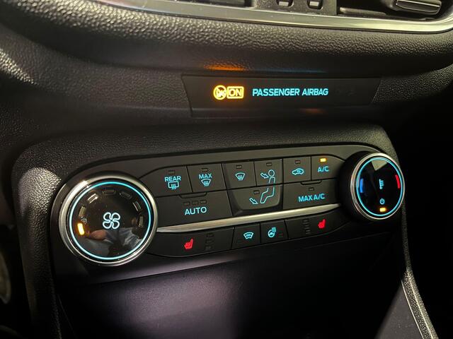 Ford FIESTA 1.0 EcoBoost Hybrid Titanium | carplay | stoelverwarming |