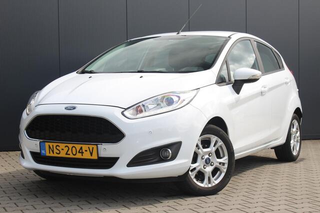 Ford FIESTA 1.0 Style Ultimate | Incl. 12 maanden garantie | Dealer onderhouden | Cruise control | Parkeersensoren | Airco | Verwamde voorruit | Bluetooth | Navigatie