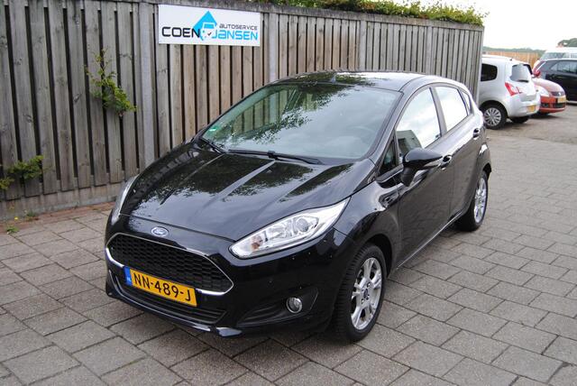 Ford FIESTA 1.0 Style Ultimate Airco, Navigatie Cruise controle