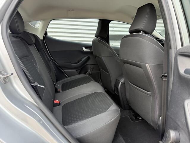 Ford FIESTA 1.0 EcoBoost Titanium 2e Eigenaar|Camera|Navigatie|Clima|Trekhaak|PDC V+A|B&O Sound System|N.A.P|APK tot 07-2027