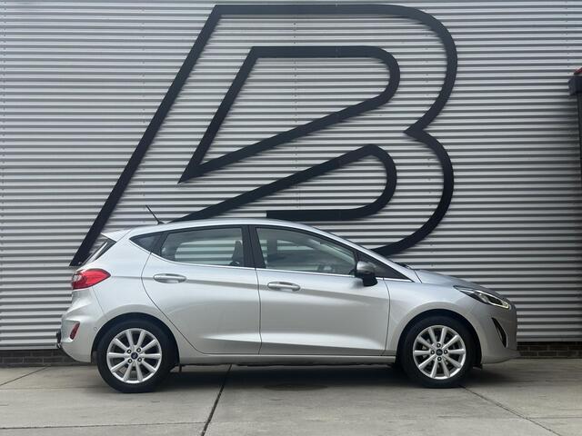 Ford FIESTA 1.0 EcoBoost Titanium 2e Eigenaar|Camera|Navigatie|Clima|Trekhaak|PDC V+A|B&O Sound System|N.A.P|APK tot 07-2027