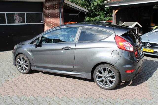 Ford FIESTA 1.0 EcoBoost Black Edition 140PK ST-Line - Navi Airco