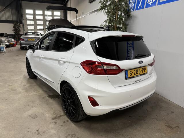 Ford FIESTA 1.0 EcoBoost Hybrid Vignale // Pano // Vol Led