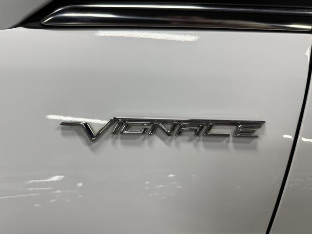 Ford FIESTA 1.0 EcoBoost Hybrid Vignale // Pano // Vol Led