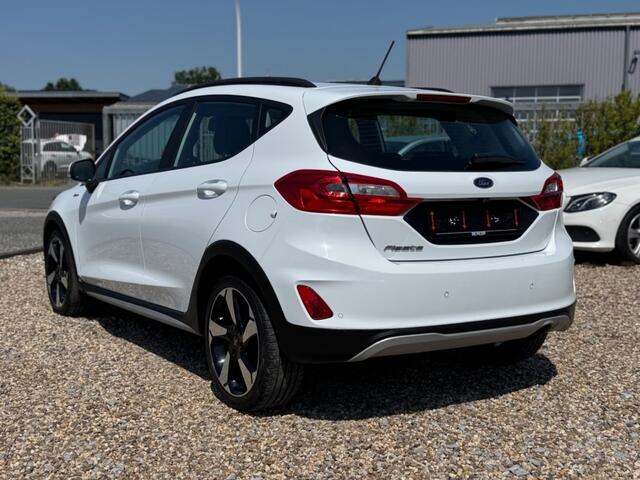 Ford FIESTA 1.0 Ecoboost 100pk Cross / Active Airco Cruise Camera LM 17Top!!