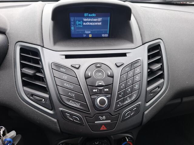 Ford FIESTA 1.0 Style Essential | Nieuw Binnen! | Navi | Airco |