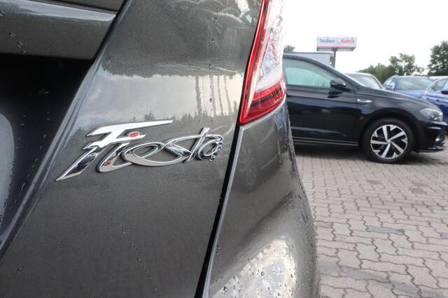 Ford FIESTA 1.0 Style Ultimate | Airco | LM velgen | PDC voor en achter | 2017 | 87.448Km | Nette auto!