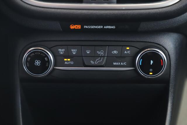 Ford FIESTA 1.0 EcoBoost Titanium 95PK Navigatie Carplay Android 15 inch LMV Climate Cruise Control