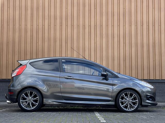 Ford FIESTA 1.0 EcoBoost ST Line | Trekhaak | Airconditioning | Bluetooth | Cruise Control | Navigatie |