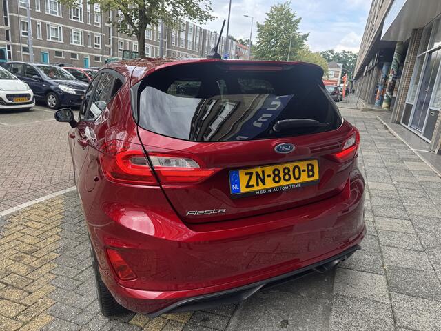Ford FIESTA 1.0 EcoBoost ST-Line NAP | Apple Carplay | Navigatie | Climate Control | Cruise Control | Cruise Control | Parkeersensoren | Stuurverwarming + Stoelverwarming | Lane Assist | LED dagrijverlichting + LED achterlic