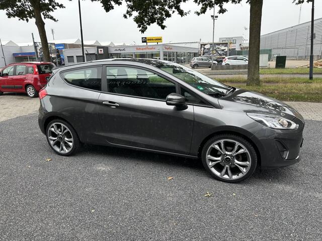 Ford FIESTA 1.0 EcoB. Titanium